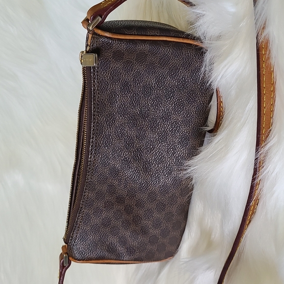 Celine Handbags - 💯 Authentic Celine Crossbody Bag 🍀